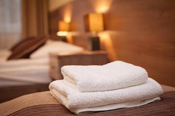 Фото номера Четырехместный номер с балконом Отель Planeta Hotel г. Мельно 6