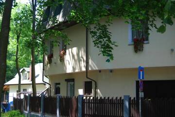 Фото номера Двухместный номер с 1 кроватью Проживание в семье Villa SORENTO г. Мельно 3