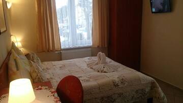Фото номера Двухместный номер с 1 кроватью Проживание в семье Villa SORENTO г. Мельно 3