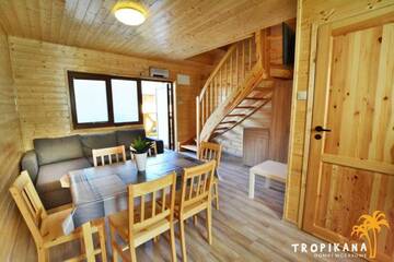 Фото номера Апартаменты с 2 спальнями Лоджи Tropikana Domki, Apartamenty г. Мельно 13