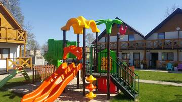 Фото Лоджи Tropikana Domki, Apartamenty г. Мельно 2