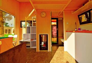 Фото номера One-Bedroom  Bungalow beach side 3 Апартаменты Herbals&amp;SPA-Tree&amp;beach tents г. Мельно 3