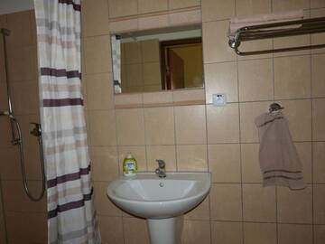Фото номера Двухместный номер с 2 отдельными кроватями Проживание в семье Reda г. Мельно 30