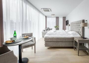 Фото номера Номер-студио с кроватью размера &quot;king-size&quot; и диван-кроватью Апарт-отели Dune Beach Resort г. Мельно 7