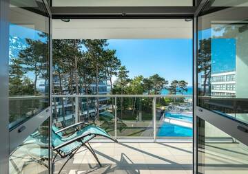 Фото номера Апартаменты с видом на море Апарт-отели Dune Beach Resort г. Мельно 11