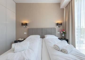 Фото номера Апартаменты с видом на море Апарт-отели Dune Beach Resort г. Мельно 7