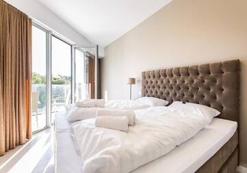 Фото номера Апартаменты с видом на море Апарт-отели Dune Beach Resort г. Мельно 7