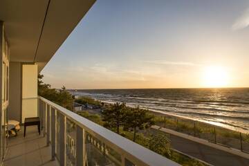 Фото номера Two-Bedroom Luxury Apartment with Central Sea View I Апартаменты Mielno-Apartments Dune Resort - Apartamentowiec A г. Мельно 3