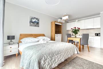 Фото номера Номер-студио с видом на озеро Апартаменты Mielno Apartments Rezydencja Park г. Мельно 4