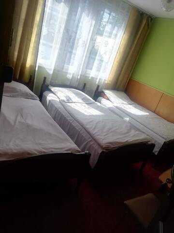 Фото номера Трехместный номер с общей ванной комнатой Лоджи Pokoje w domkach г. Мельно 5