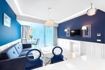 Фото номера Grand One-Bedroom Apartment with Side Sea View Апарт-отели Dune Resort Mielno - B г. Мельно 4